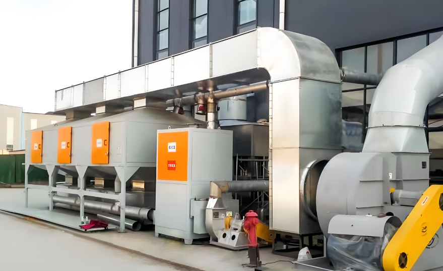 鄭州樸華科技RCO催化燃燒設(shè)備現(xiàn)場安裝圖