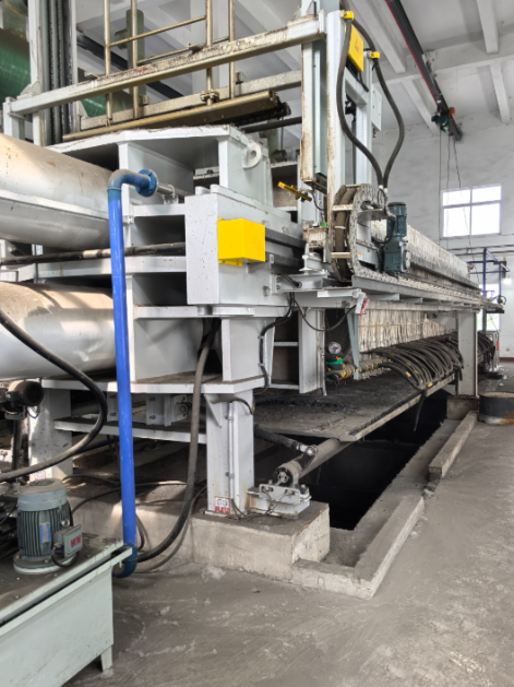 鄭州樸華科技現(xiàn)代化生產(chǎn)車間內(nèi)