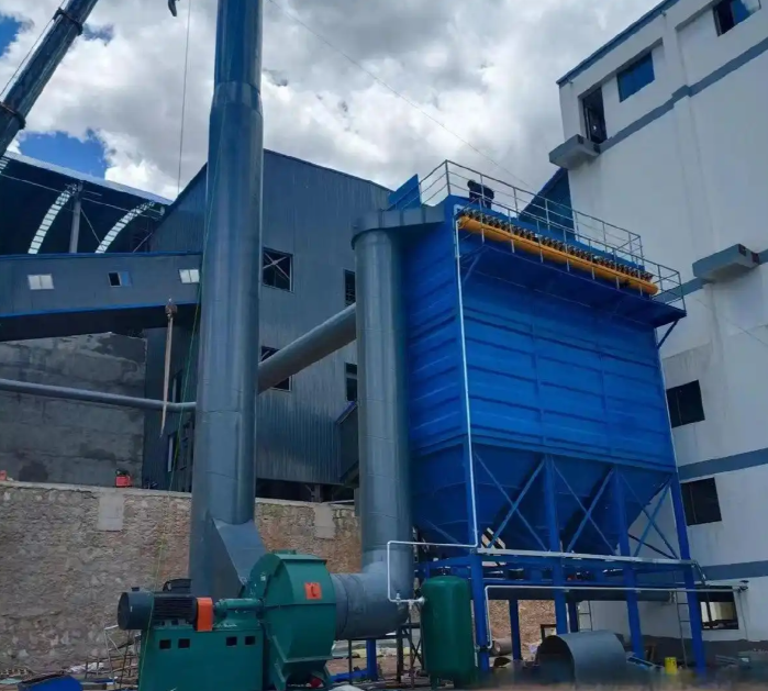 礦山破碎車間除塵設備現(xiàn)場安裝圖